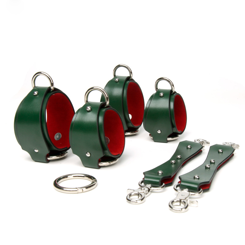 Strict Leather Hand and Ankle Cuffs Kit